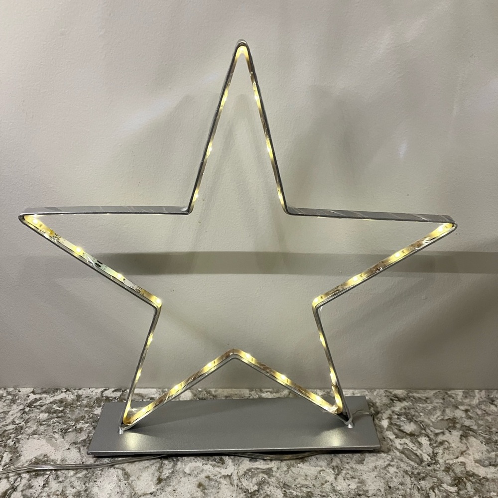 ⭐️ Pottery Barn Silver Star LED Light Decor